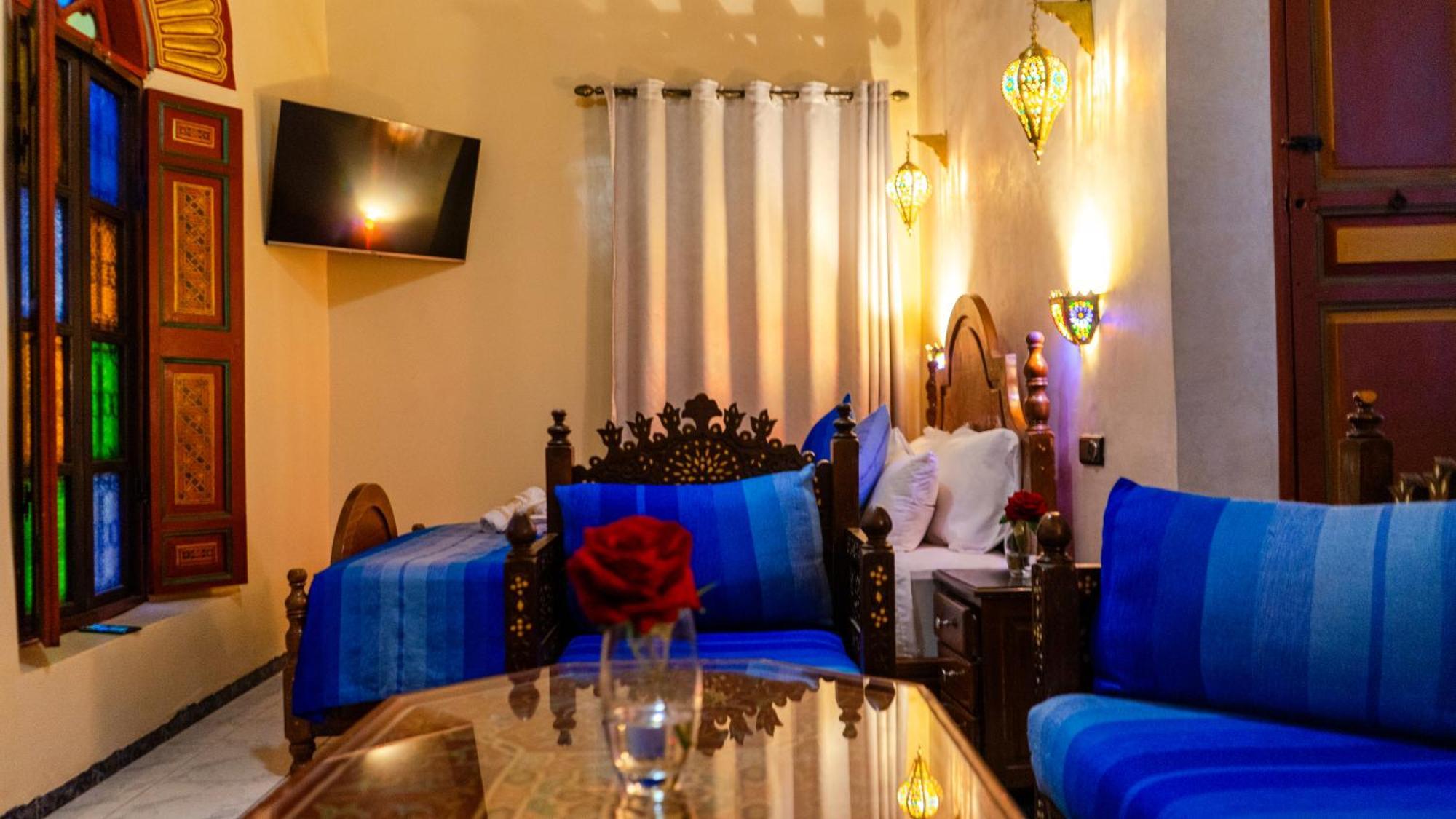 פס Riad Dar El Ouedghiri מראה חיצוני תמונה