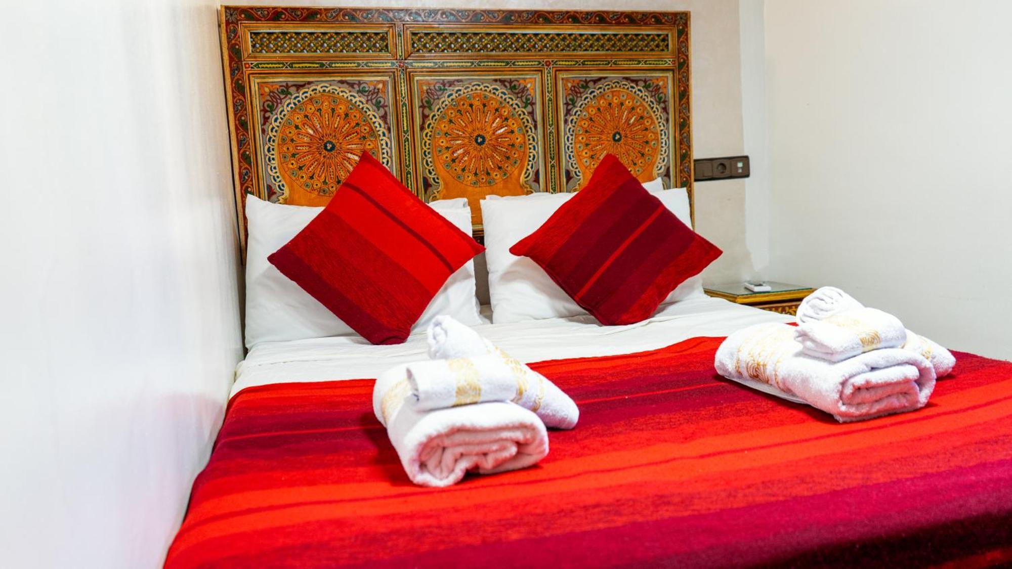 פס Riad Dar El Ouedghiri מראה חיצוני תמונה