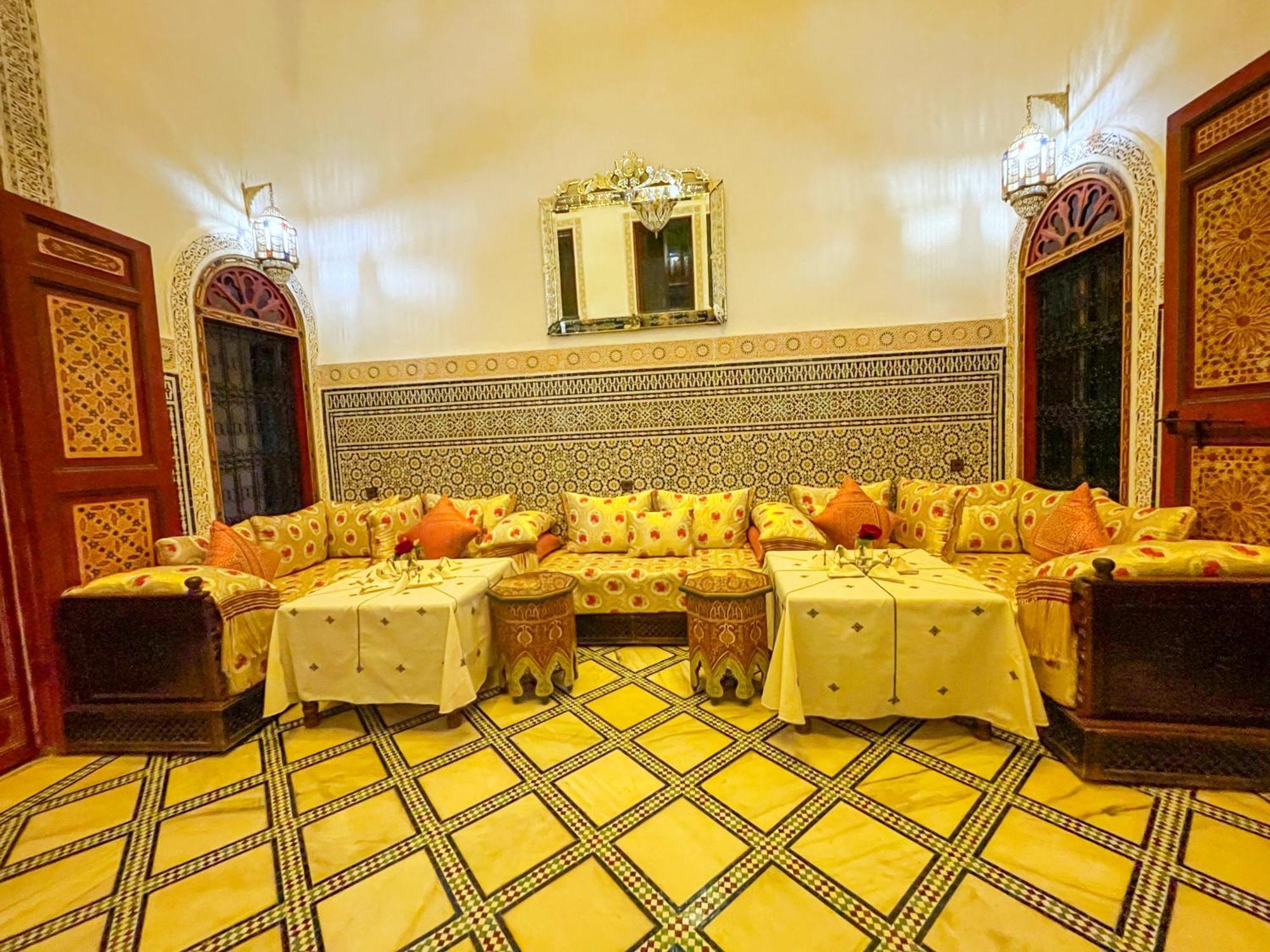 פס Riad Dar El Ouedghiri מראה חיצוני תמונה