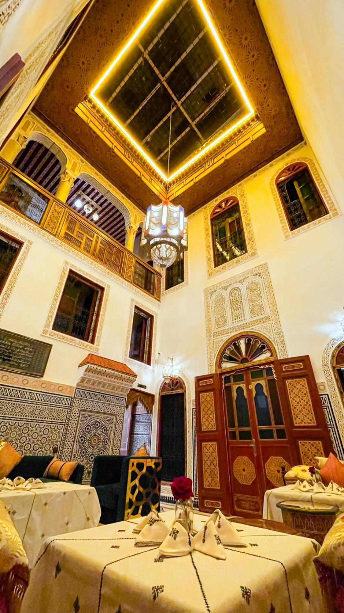 פס Riad Dar El Ouedghiri מראה חיצוני תמונה